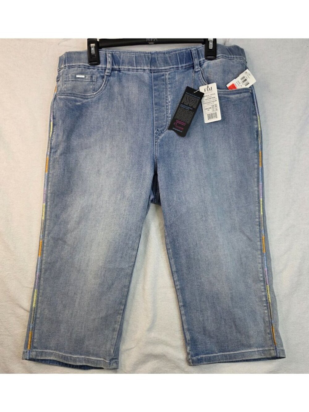 FDJ Pull On Pedal Pusher Jeans Sze 16 Blue Denim Mid Rise Embroidered Streetwear